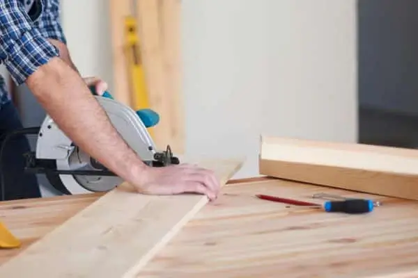 Assurance décennale menuisier intérieur _ Lans Assurance